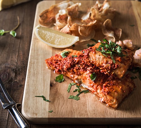 Grilled spicy salmon & chips