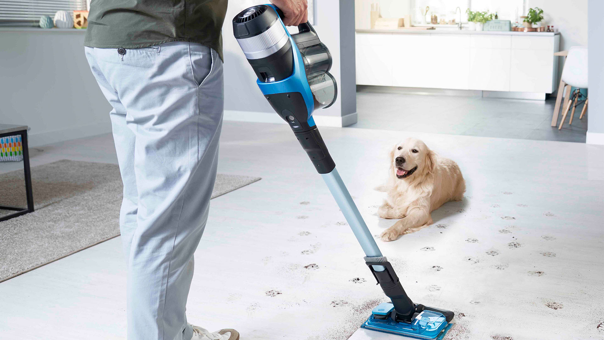Download image (.jpg) The fastest cordless wtick vacuum (opens in a new window)