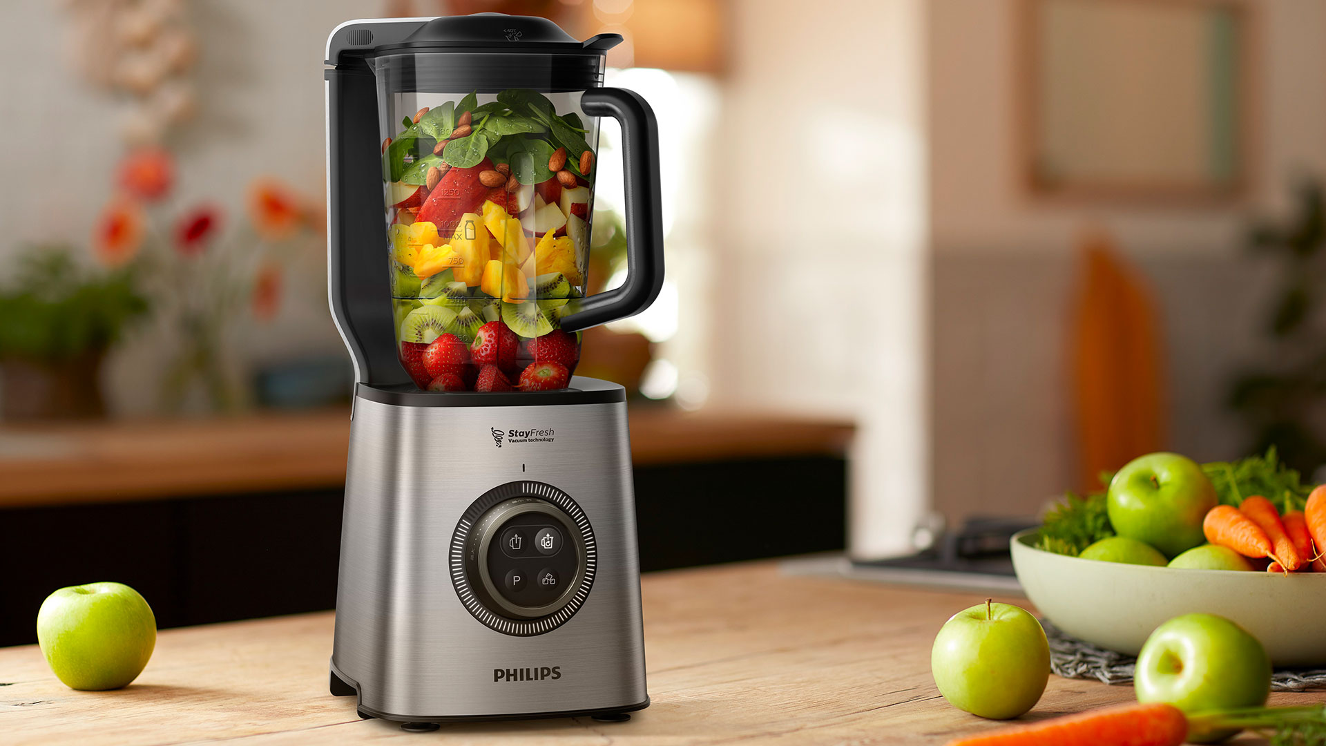 Download image (.jpg) With a vacuum blending chamber and powerful StayFresh technology, the Philips High Speed Vacuum Blender keeps smoothies fresh throughout the day (opens in a new window)