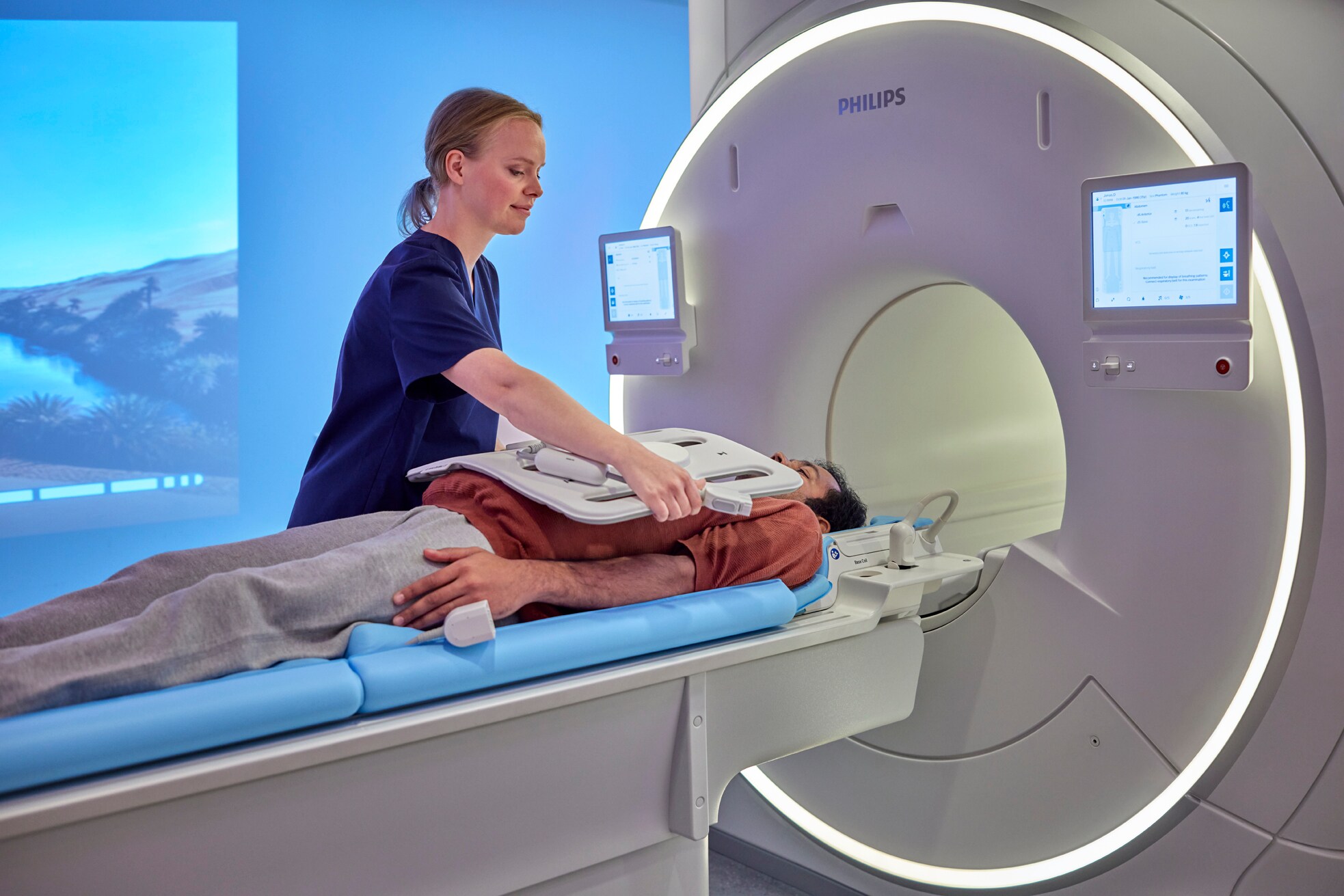 Диагностика филипса. Филипс мрт 2022. Philips 1.5 t MRI Scanner. Аппарат мрт Филипс. МР томограф Philips 1.0t.